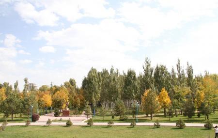Victory Park Image