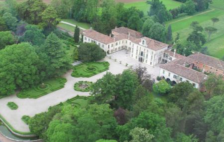 Villa Tiepolo Passi Image