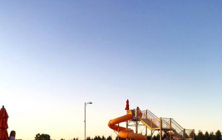 Middleburg Community Swimming Pool Image