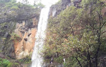 Rautwadi Waterfall Image