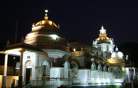 Mangeshi Temple Image