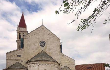 Cathedral Of Saint Lawrence Image