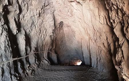 Cuevas De Anzota Image