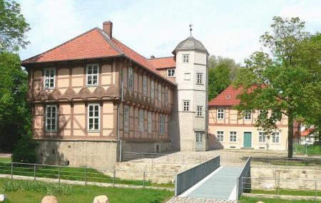 Fallersleben Castle Image