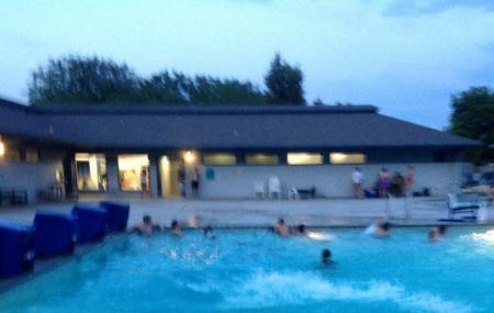 Fairmont Pool Image