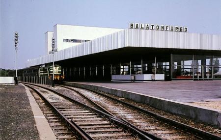Balatonfured Vasutallomas Image