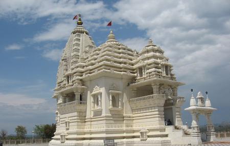 Baba Baroh Temple Image