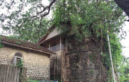 Dahanu Fort Image