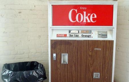 College Mart Flea Market Image