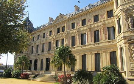 Real Escuela Andaluza Del Arte Ecuestre Image