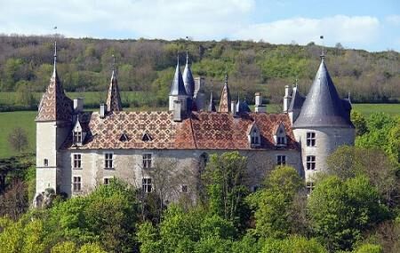 Chateau De La Rochepot Image