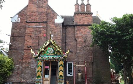Wat Mahathat Temple Uk Image
