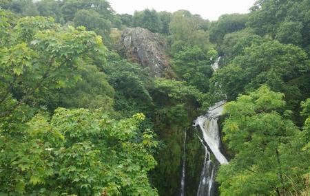 Ceunant Mawr Waterfall Image