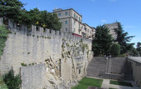 Cava Dei Balestrieri Image