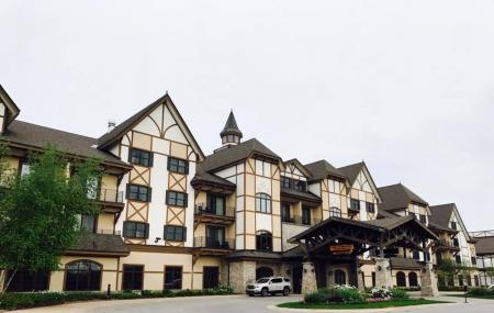 Solace Spa At Mountain Grand Lodge Image