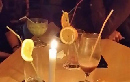 Shake - Die Partyscheune Image