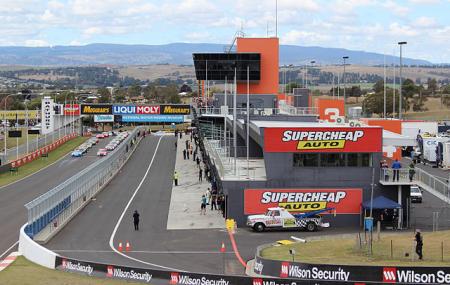 Mount Panorama Motor Racing Circuit Image