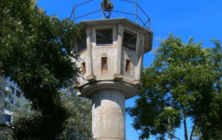Gdr Watchtower Image
