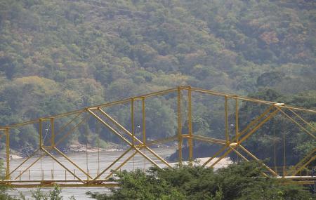 Puente Navarro Image