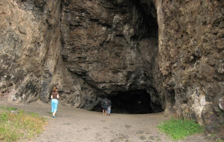 Kaneana Cave Image