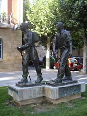 Monumento A La Valvanerada Image
