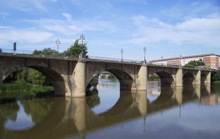 Puente De Piedra Image