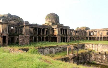 Raisen Fort Image
