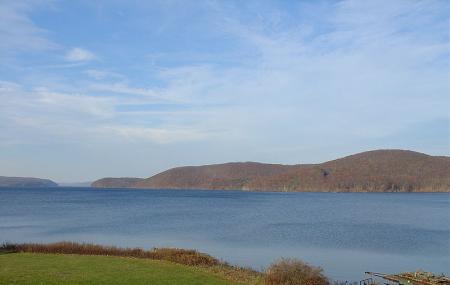 Quabbin Reservoir Image
