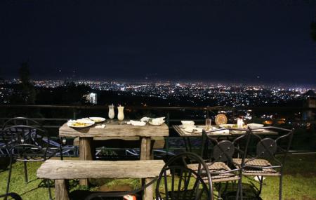 Cocorico Cafe And Resto Image