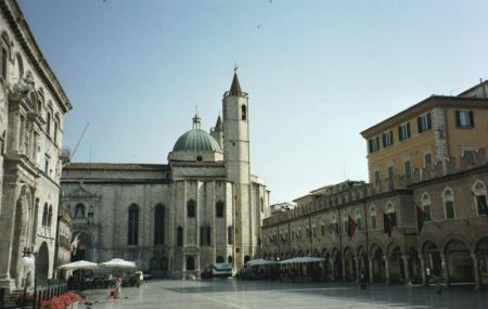 Piazza Del Popolo, Ascoli Piceno, Ap Image