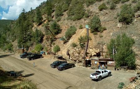 Phoenix Gold Mine Image