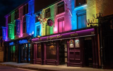 Hagan's Bar & Bar Bella Image