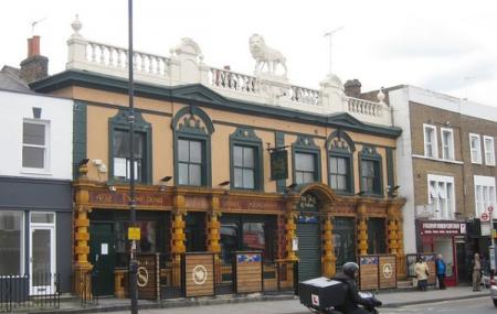 The Slug At Fulham Image