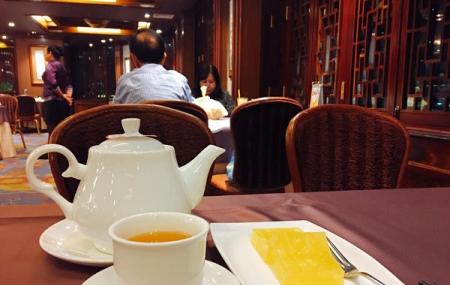 Windsor Plaza- Ngan Dinh Restaurant Image