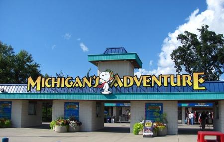 Michigan's Adventure Image