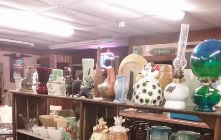 Undercover Antique Mall Image