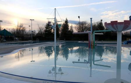 wackford aquatic center