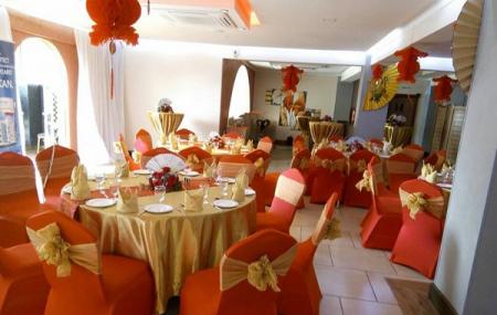 Haandi Restaurant Image