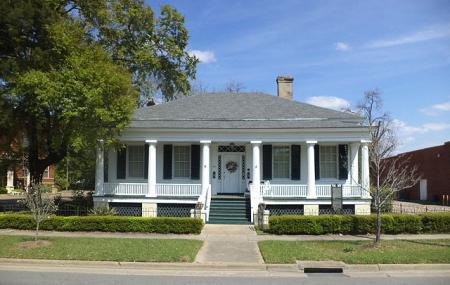 Hart House Image