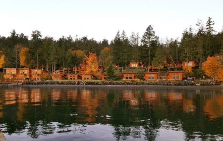 Snug Harbor Resort Image