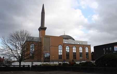 Harrow Central Mosque Image