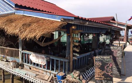The Fishing Hook Restaurant Image