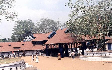 Kodungallur Bhagavathy Temple Image