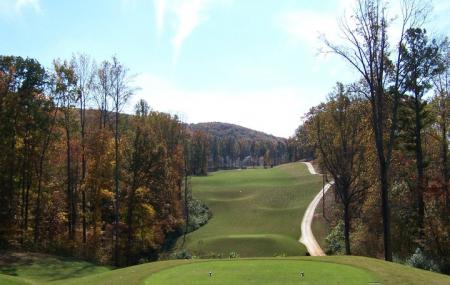 Hampton Golf Village Image