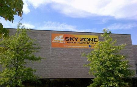 Sky Zone Canton Image