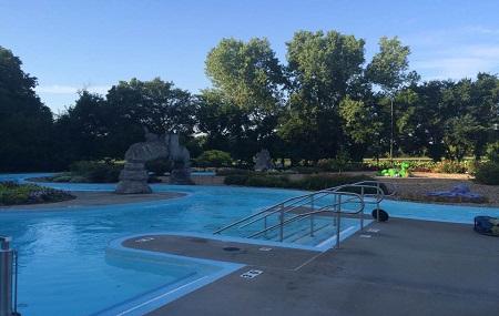 Shawnee North Family Aquatic Center Image