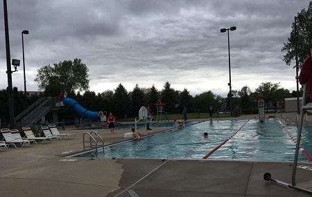 Omro Pool Image