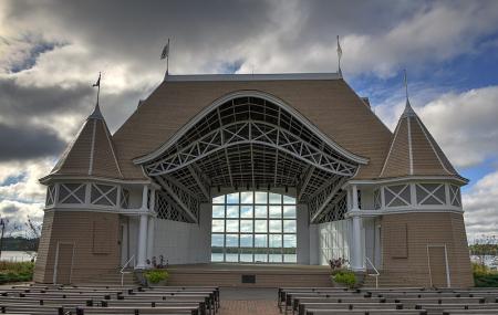 Lake Harriet Bandshell Image