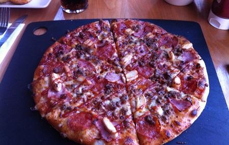 Pizza Hut - Clifford Street, York Image