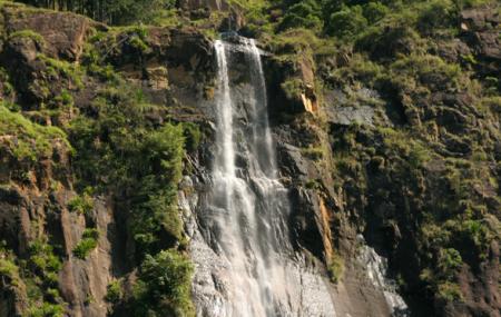 Bambarakanda Falls Image